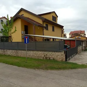 Ingrid Novigrad Istria
