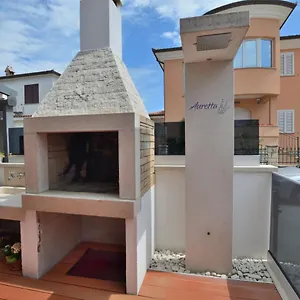 Auretta Apartment