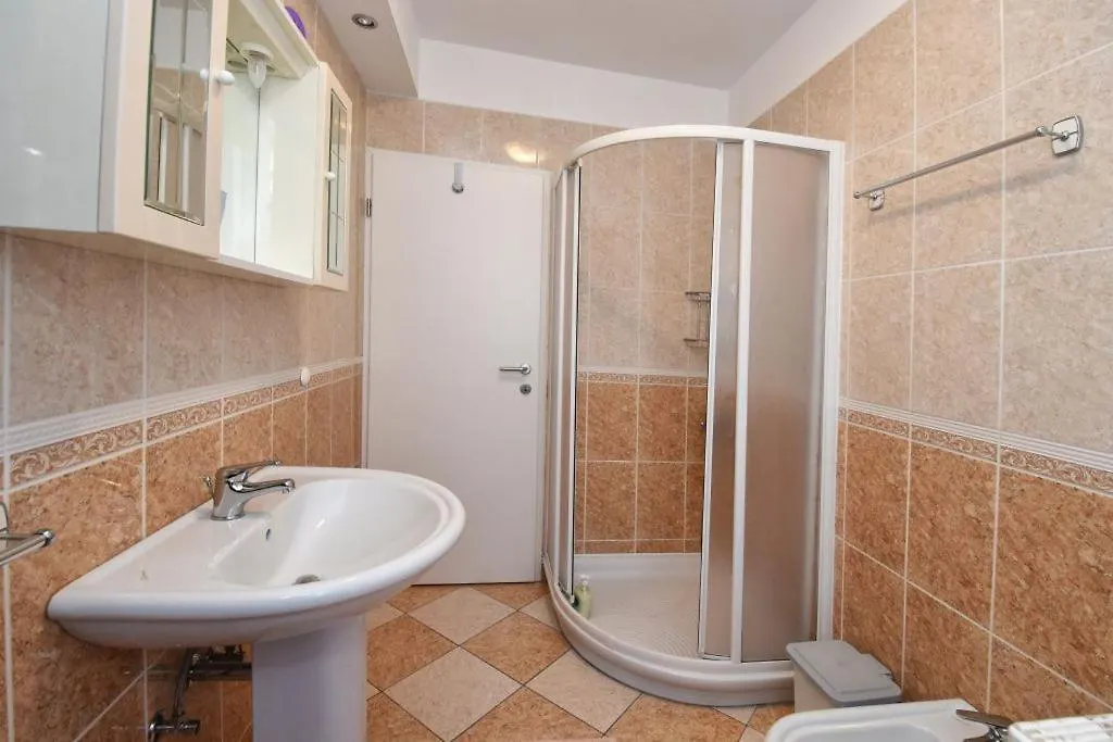 Orhideja Apartment Novigrad